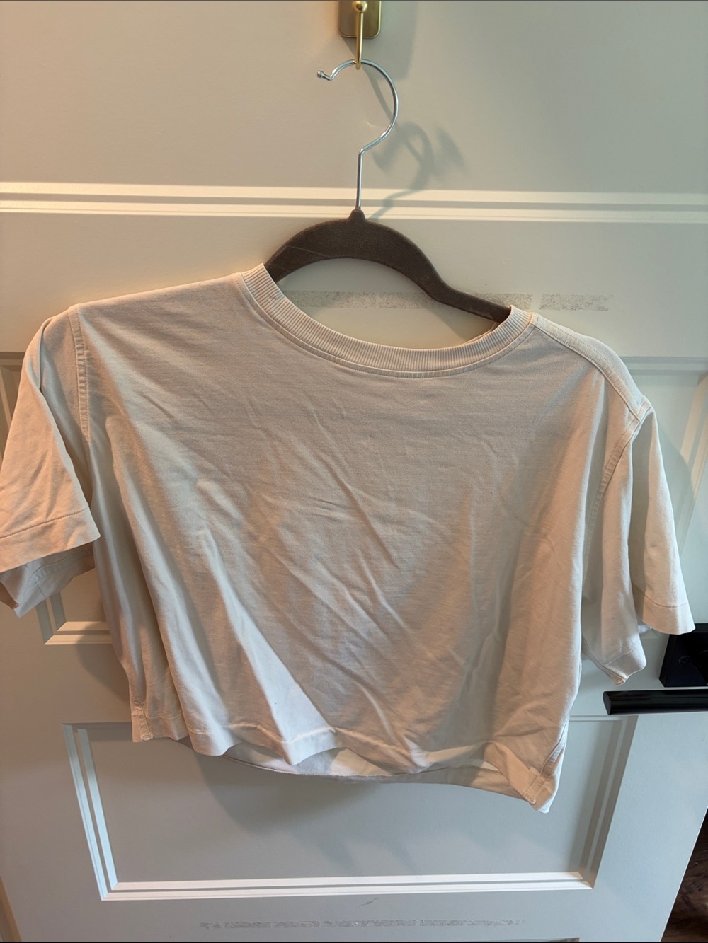 lululemon athletica soft white cropped tee